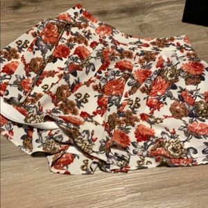 Agaci skort floral print red pink cream color